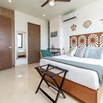 Condo Akul